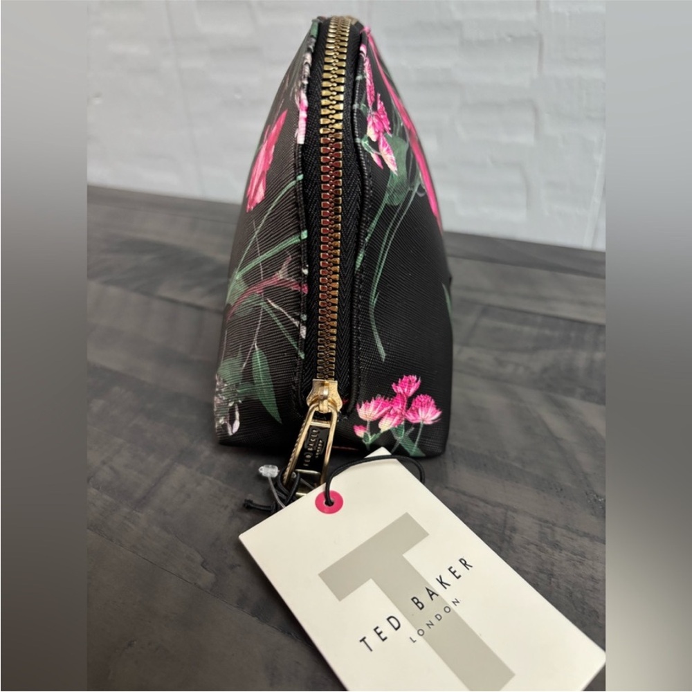 Ted Baker London Black Floral Print Cosmetic Bag NWT - Picture 6 of 6